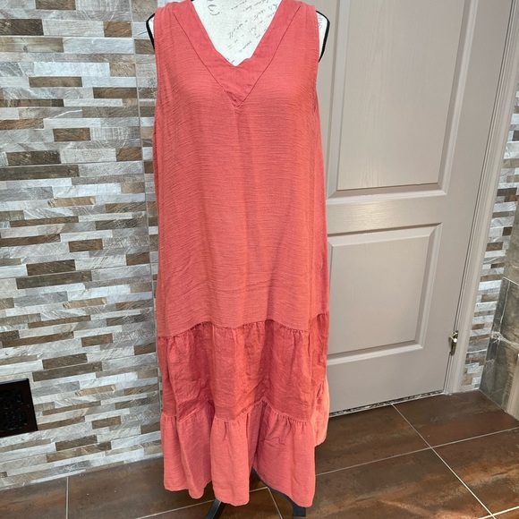 Stella Martini Dresses & Skirts - Stella Martini linen cotton maxi dress Sz L